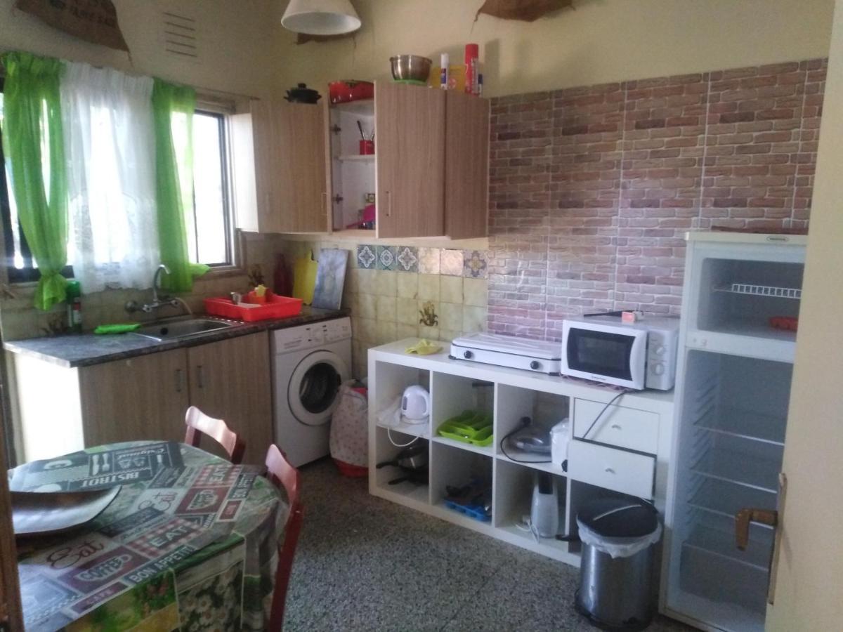 George Apartments Center Айя Напа Екстериор снимка