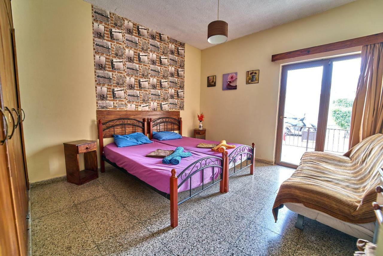 George Apartments Center Айя Напа Екстериор снимка